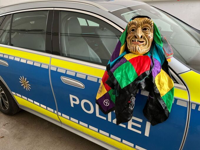 Gestohlene Narrenmaske Gestohlene Narrenmaske