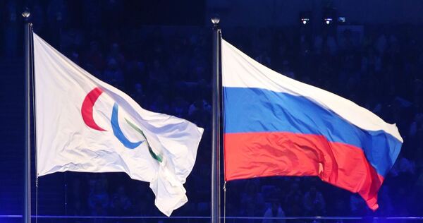 Die russische Fahne bei den Paralympics 2014