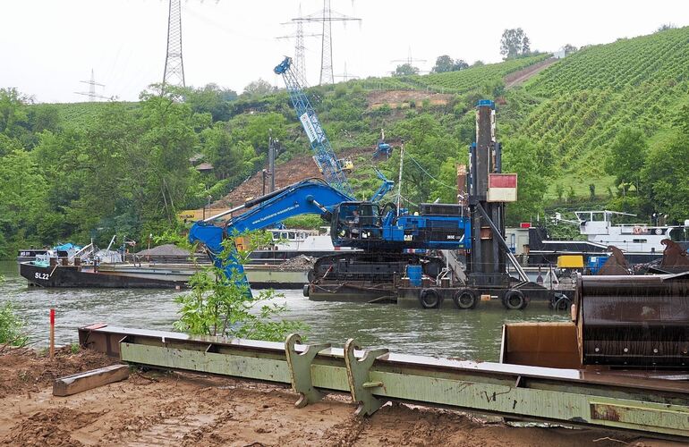 Damit Terranets BW die Erdgasleitung verlegen kann, mussten Teile des Neckartalradwegs gesperrt werden. Damit Terranets BW die Erdgasleitung verlegen kann, mussten Teile des Neckartalradwegs gesperrt werden.