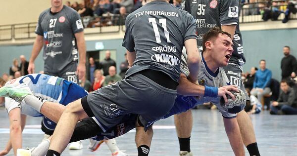 Mit aller Macht: Max Keil und der SVK setzen sich gegen Neuhausen durch.