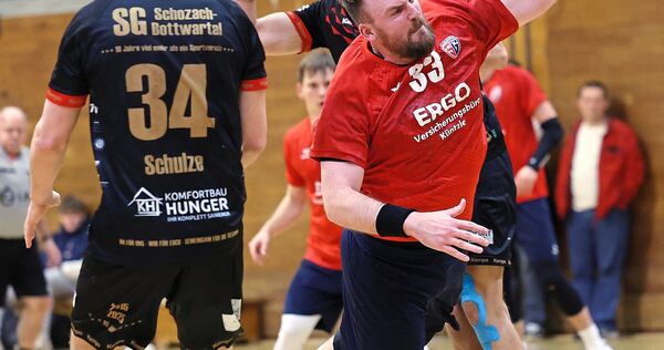 Vom Platz geflogen: Bietigheims Nils Boschen.