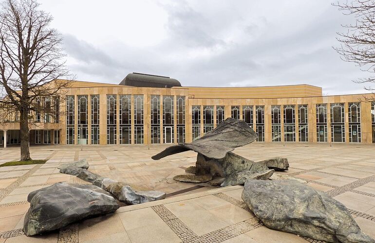 Kulturdenkmal, aber marode: Das Forum soll fünf Jahre lang geschlossen und saniert werden.