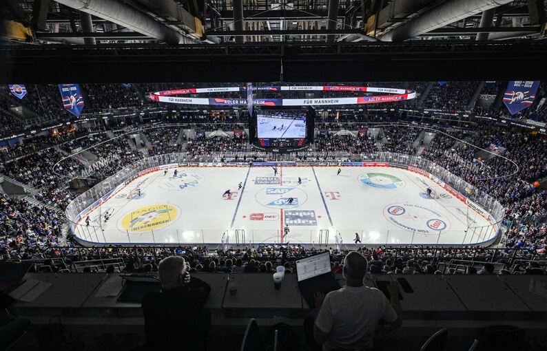 Adler Mannheim - Eisbären Berlin