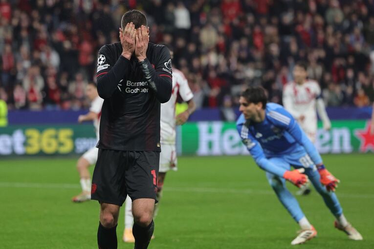 Bayer Leverkusen - Olympiakos Piräus Bayer Leverkusen - Olympiakos Piräus