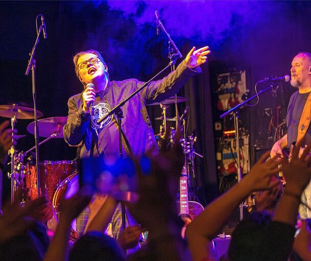 Ein Musiker, der sein Handwerk versteht: Angelo Kelly bei seinem Auftritt im Scala.