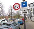 Hier werden Autofahrer auch sonntags zur Kasse gebeten: Die Gebühren sollen die Blüba-Besucher in die Parkhäuser lenken. Hier werden Autofahrer auch sonntags zur Kasse gebeten: Die Gebühren sollen die Blüba-Besucher in die Parkhäuser lenken.