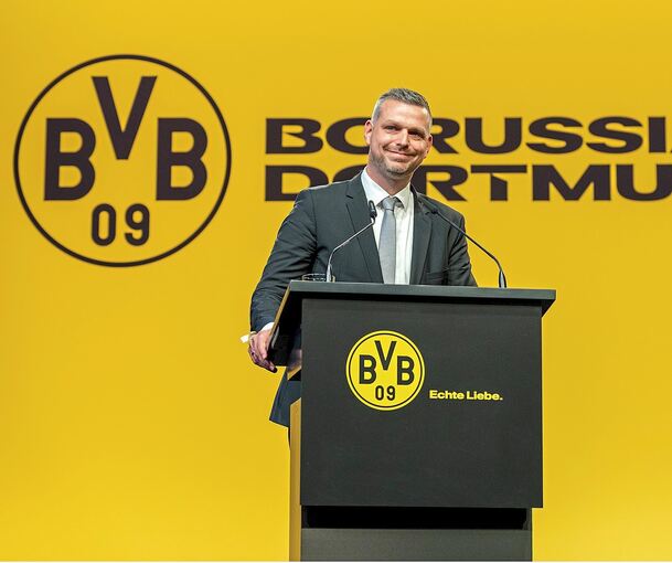 Im November 2025 wählte eine Mehrheit der Mitglieder Daniel Lörcher zum Vizepräsidenten von Borussia Dortmund.