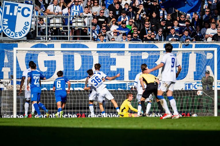 1. FC Magdeburg - Karlsruher SC 1. FC Magdeburg - Karlsruher SC