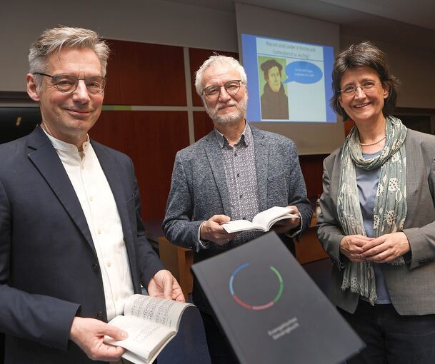 Tobias Horn, Frieder Dehlinger und Margarete Strohm (v.l.) bei der Info-Veranstaltung im Paul-Gerhardt-Haus.