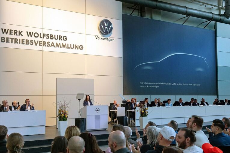 VW-Betriebsversammlung in Wolfsburg