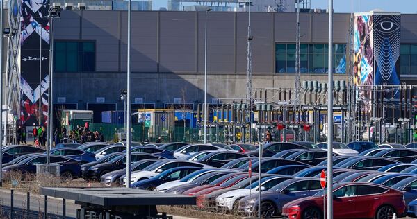 US-Elektroautobauer Tesla in Grünheide