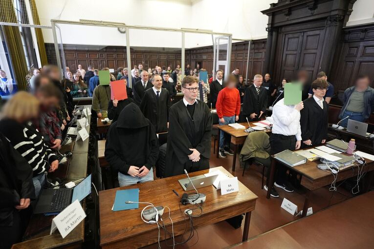 Beginn Prozess gegen rechtsextreme Terrorgruppe Beginn Prozess gegen rechtsextreme Terrorgruppe