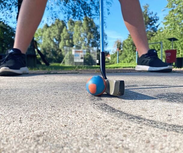 Bei Sonnenschein wird am Wochenende die Minigolf-Saison eröffnet.