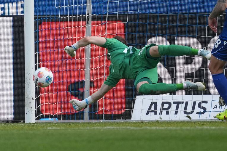 Karlsruher SC - Dynamo Dresden Karlsruher SC - Dynamo Dresden