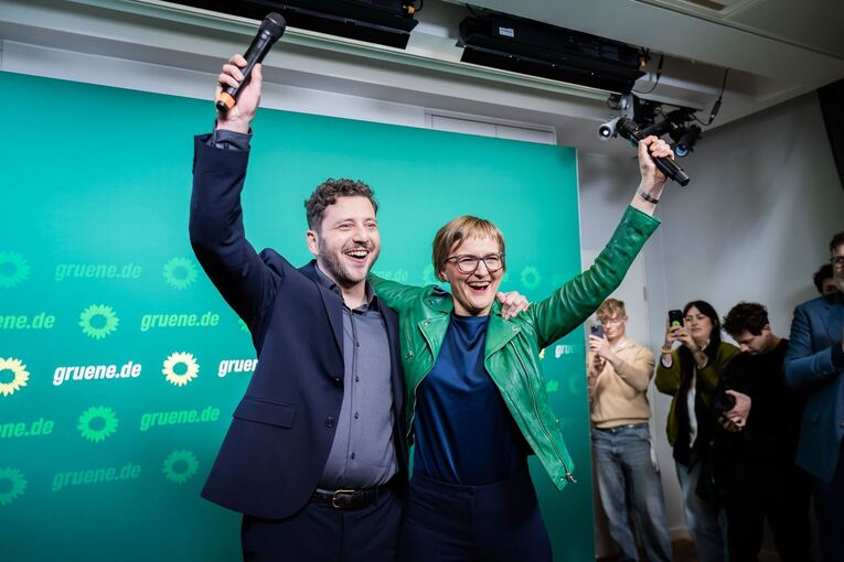 Landtagswahl in Baden-Württemberg - Wahlparty Grüne in Berlin Landtagswahl in Baden-Württemberg - Wahlparty Grüne in Berlin