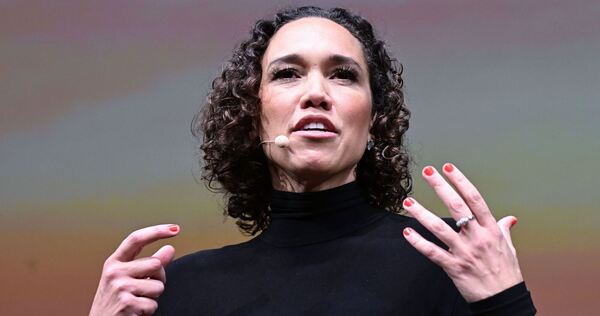 Nicole Büttner will ihre Haare abrasieren