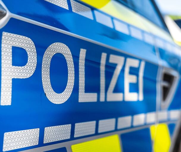 Die Polizeiposten Oststadt in Ludwigsburg sucht Zeugen und Hinweise.