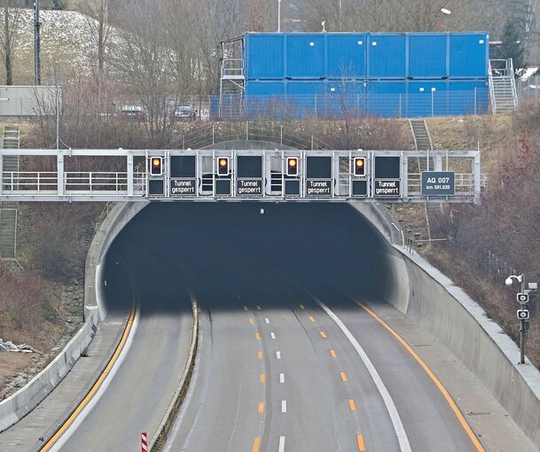 Aktuell ist die Weströhre des Engelbergtunnels gesperrt – und das länger, als bei der letzten größeren Einschränkung in den Sommerferien.