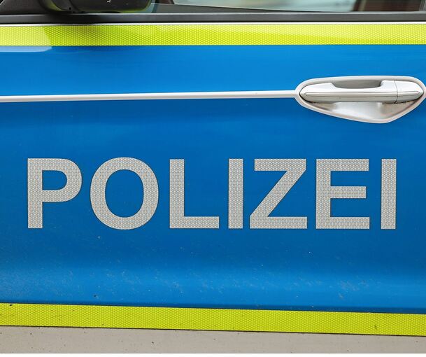 Die Polizei bittet um Hinweise.