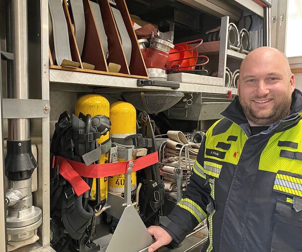 Maximilian Fink leitet nach dem Tod von Jürgen Beck sowohl den Bauhof als auch die Feuerwehr in Oberstenfeld.