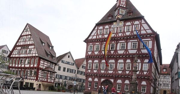 Finanzschock im Markgröninger Rathaus: Die Stadt muss dieses Jahr wohl mit sieben Millionen Euro weniger aus der Gewerbesteuer auskommen.