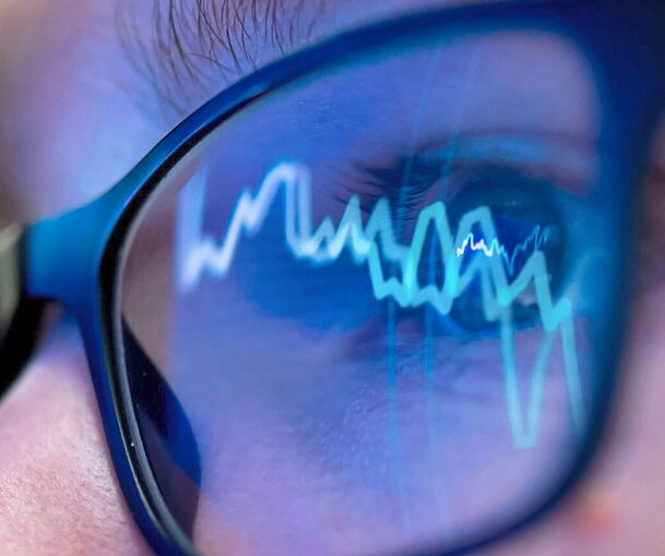 Wo können sich Kleinanleger oder zurückhaltende Depotinhaber informieren, wenn sie aktiv ihr Vermögen verwalten möchten? Wir geben Tipps.