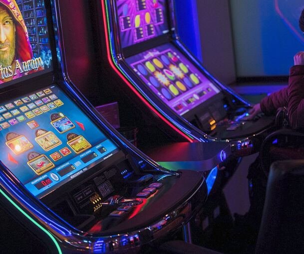 Spielautomaten sind aufgehebelt worden.