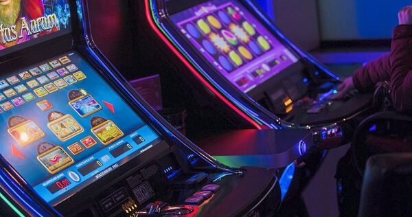 Spielautomaten sind aufgehebelt worden.