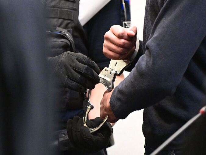 Beginn Prozess wegen versuchten Mordes