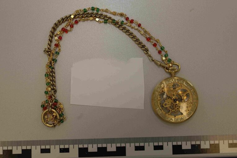 Taschenuhr mit Goldkette