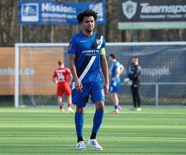 Muss mit Gelb-Rot vom Platz: Kapitän Kevin Ikpide.