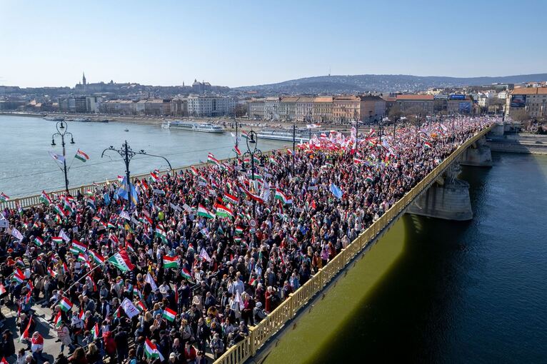 Ungarn Nationalfeiertag - Demonstration von Orban-Anhängern