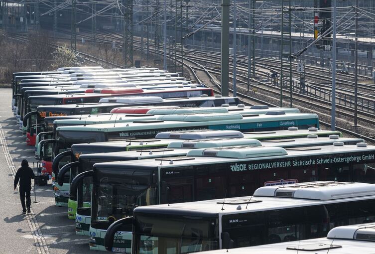 Warnstreik im öffentlichen Nahverkehr