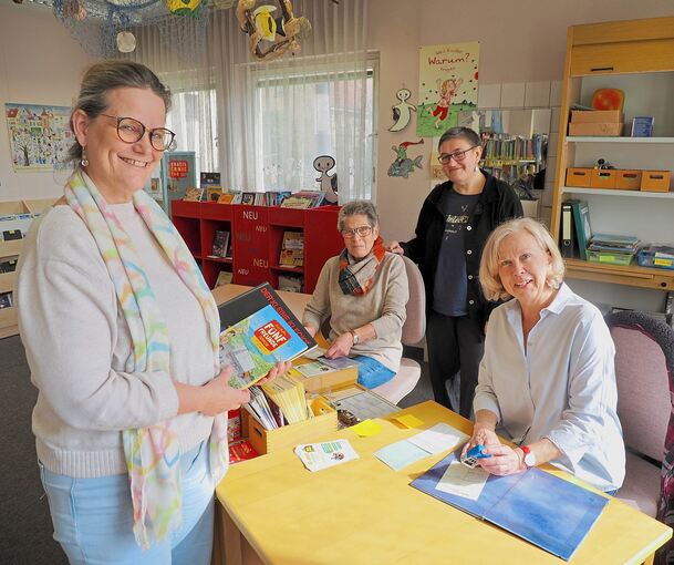 Voller Elan an der Arbeit sind Lucia Kirchner, Brigitte Rössler, Anna Lemejda und Edith Michler (v.l.).