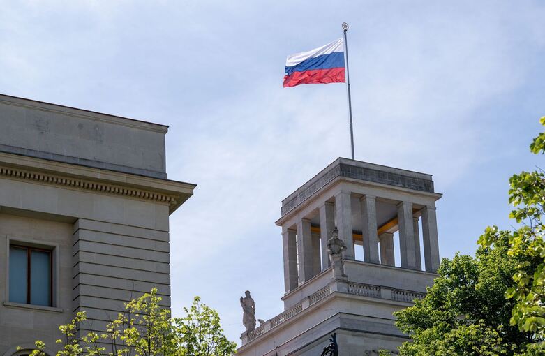 Festnahme mutmaßlicher Russland-Agenten - Botschaft Berlin Festnahme mutmaßlicher Russland-Agenten - Botschaft Berlin