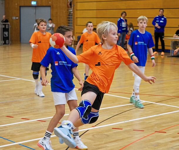 Fairplay, Schnelligkeit und Reaktionsstärke werden beim Handball geschult – und viel Spaß macht das Spiel obendrein noch!