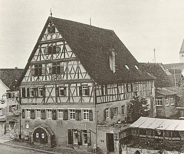 Der Ochsen mit Biergarten (um 1930)