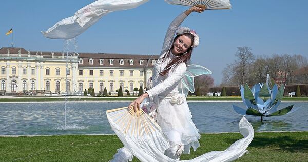 Beim Motto „Märchenhafte Pflanzenwelt“ dürfen auch Feen wie diese hier nicht fehlen.