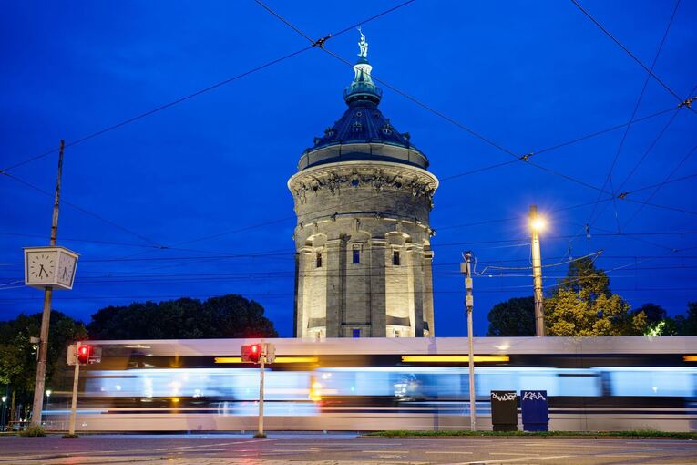 Unfall mit zwei Straßenbahnen