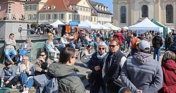Tolles Wetter, riesiger Andrang: Am Sonntag ging es in der Ludwigsburger Innenstadt hoch her.
