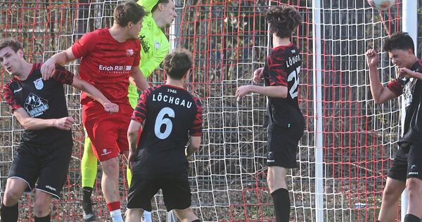 Voller Einsatz vor dem Tor.