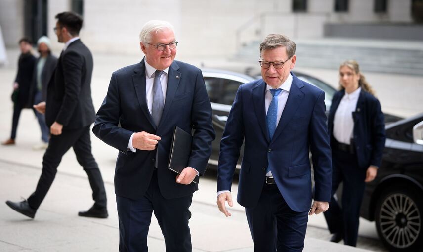 Trotz Hoffnung auf Abkommen dauern Angriffe im Iran-Krieg an Trotz Hoffnung auf Abkommen dauern Angriffe im Iran-Krieg an