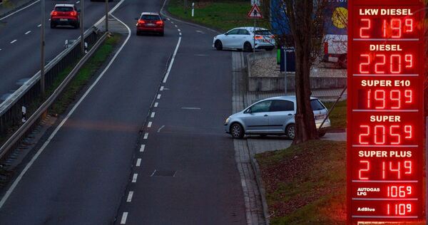 Bundestag stimmt über Spritpreis-Paket ab