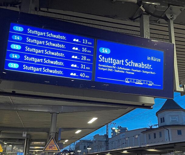 Die S4 und die S5 fahren in den kommenden Monaten, mit einer kleinen Ausnahme, wieder mit zumeist nur zwei statt drei Fahrzeugen durch Ludwigsburg.