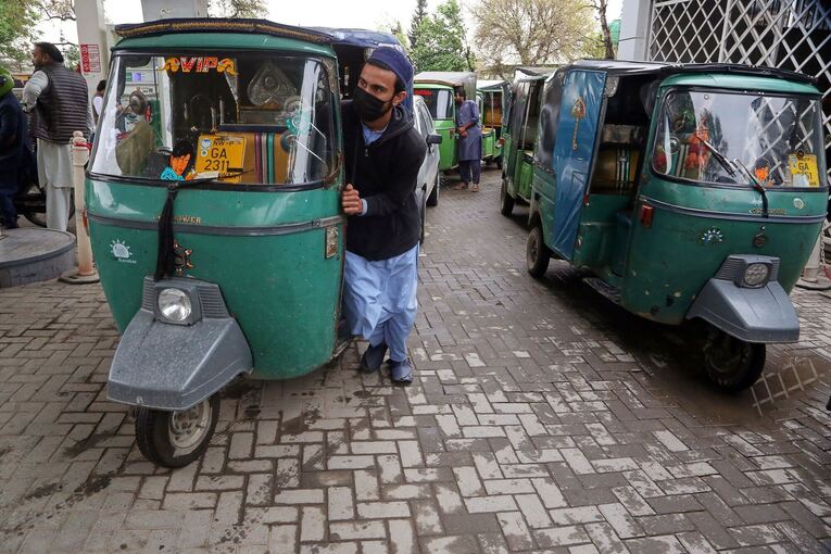 Iran-Krieg - Tankstelle in Pakistan Iran-Krieg - Tankstelle in Pakistan
