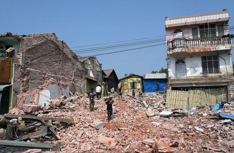 Ein Jahr nach Erdbeben in Myanmar Ein Jahr nach Erdbeben in Myanmar