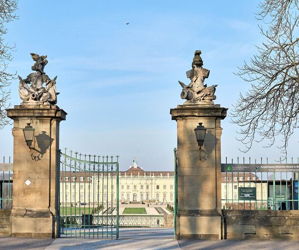 Am Eingang wird kontrolliert, was die Besucher mit ins Blühende Barock nehmen.