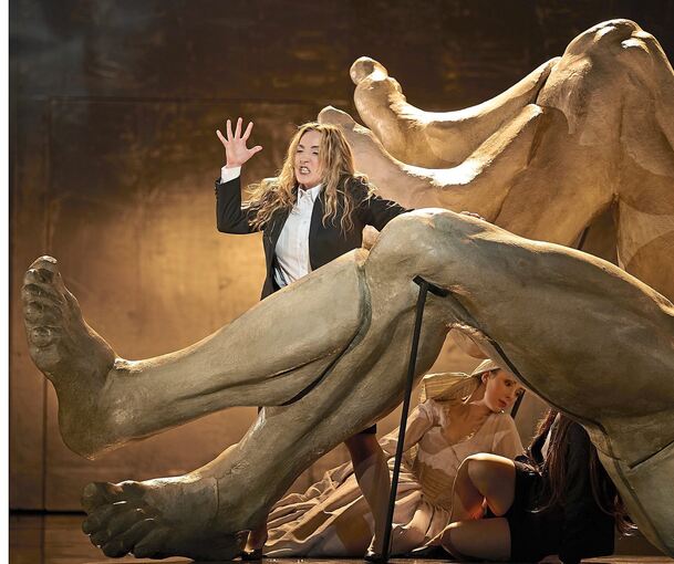 „Die Anfrage war ein perfekter Match“: Ewelina Marciniak inszeniert Poulencs „Dialogues des Carmelites“ an der Staatsoper Stuttgart.