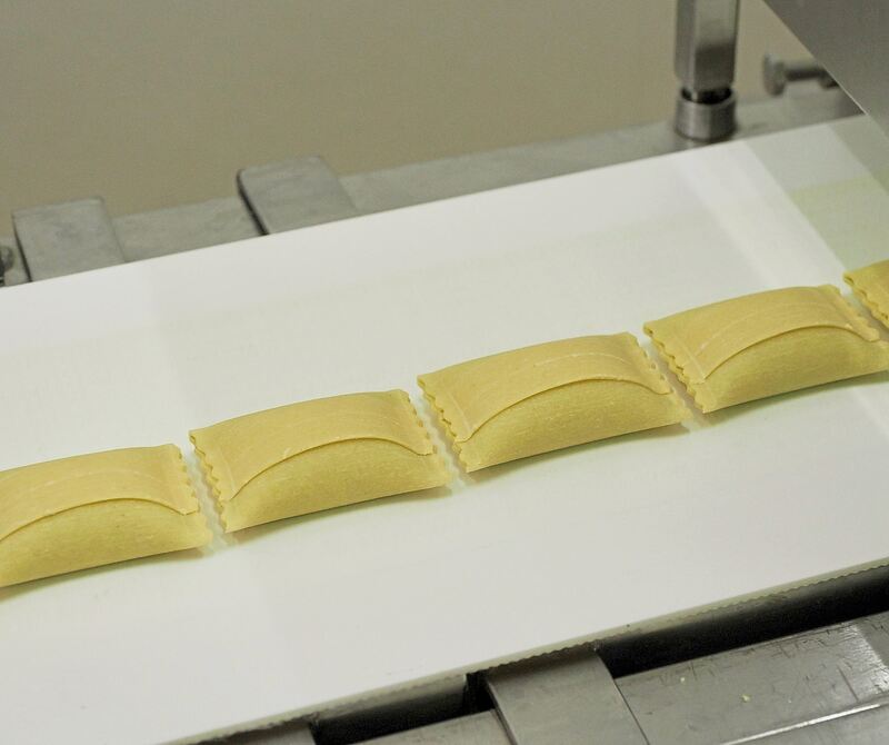 Diese Maultaschen sind geschnitten und somit bereit zum Kochen. Diese Maultaschen sind geschnitten und somit bereit zum Kochen.