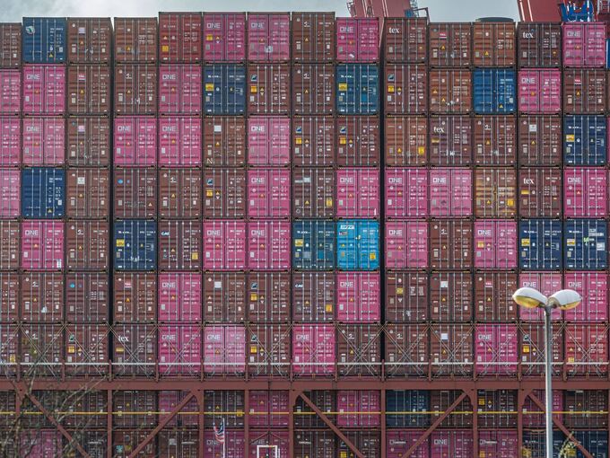 Containerwirtschaft im Hamburger Hafen